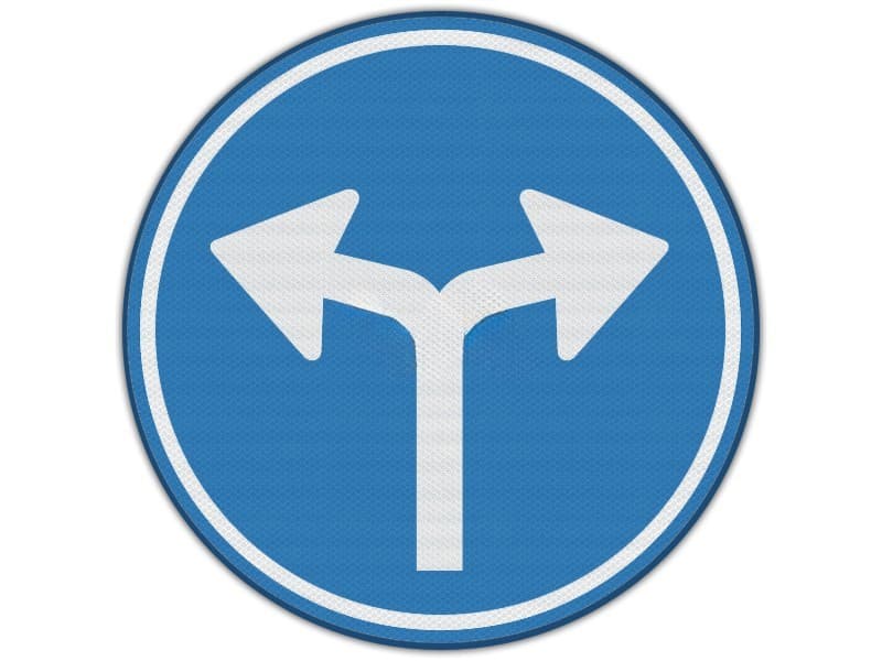 Verkeersbord RVV D07 - Sla links- of rechtsaf