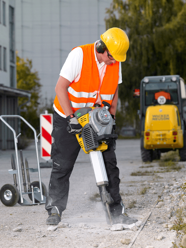 128302_Sloophamer_Wacker_BH_65_p3