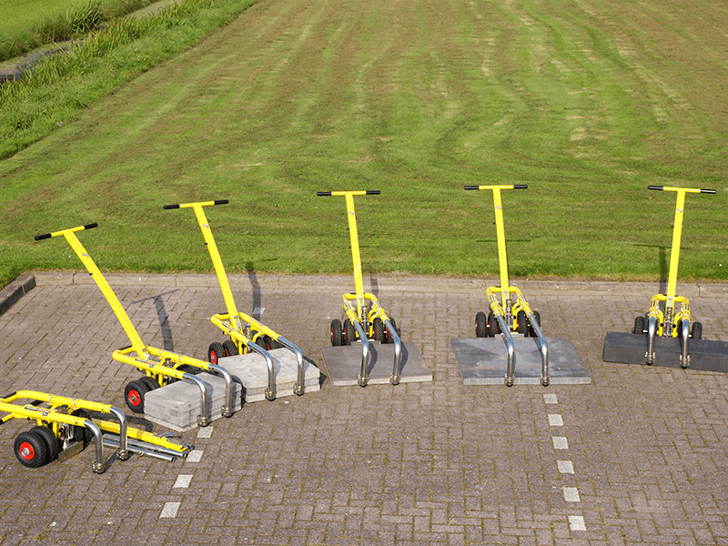 129460_Tegellegger_Easylift_TessPaver_120T_met_luchtbanden_p3