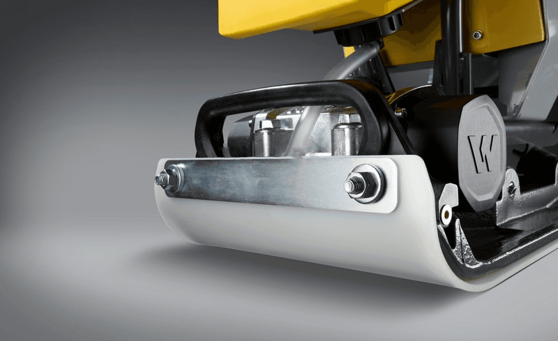 131103_Trilplaat_op_accu_Wacker_APS_1340_we_met_watertank_p12