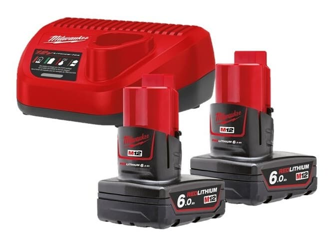 Milwaukee accu startset M12 NRG-602 3A lader 2x 6,0Ah