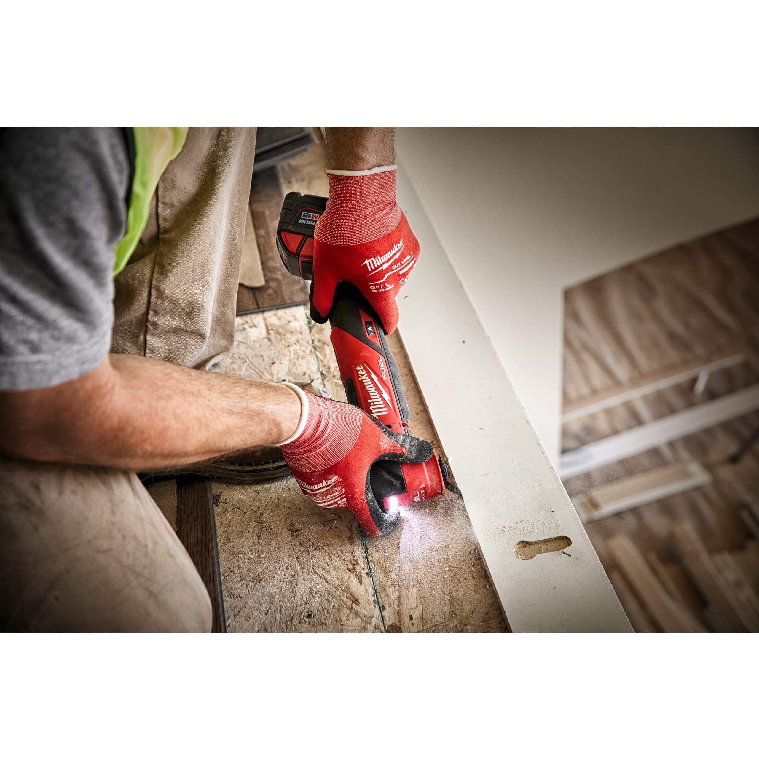 137129_Milwaukee_18V_multitool_FUEL_M18_FMT_0X_p8