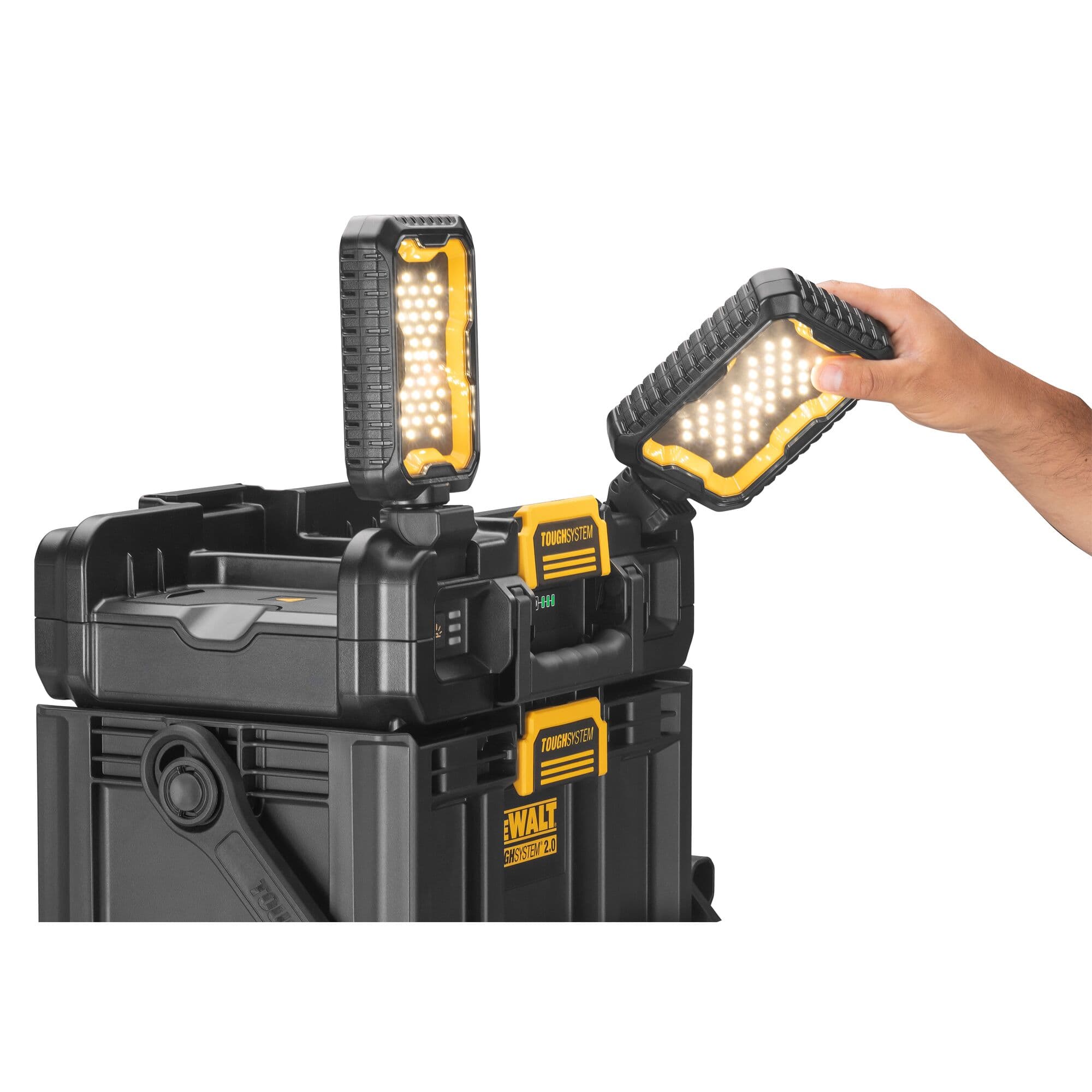 138093_DW_18V_Toughsystem_lamp_koffer_naakt_p18