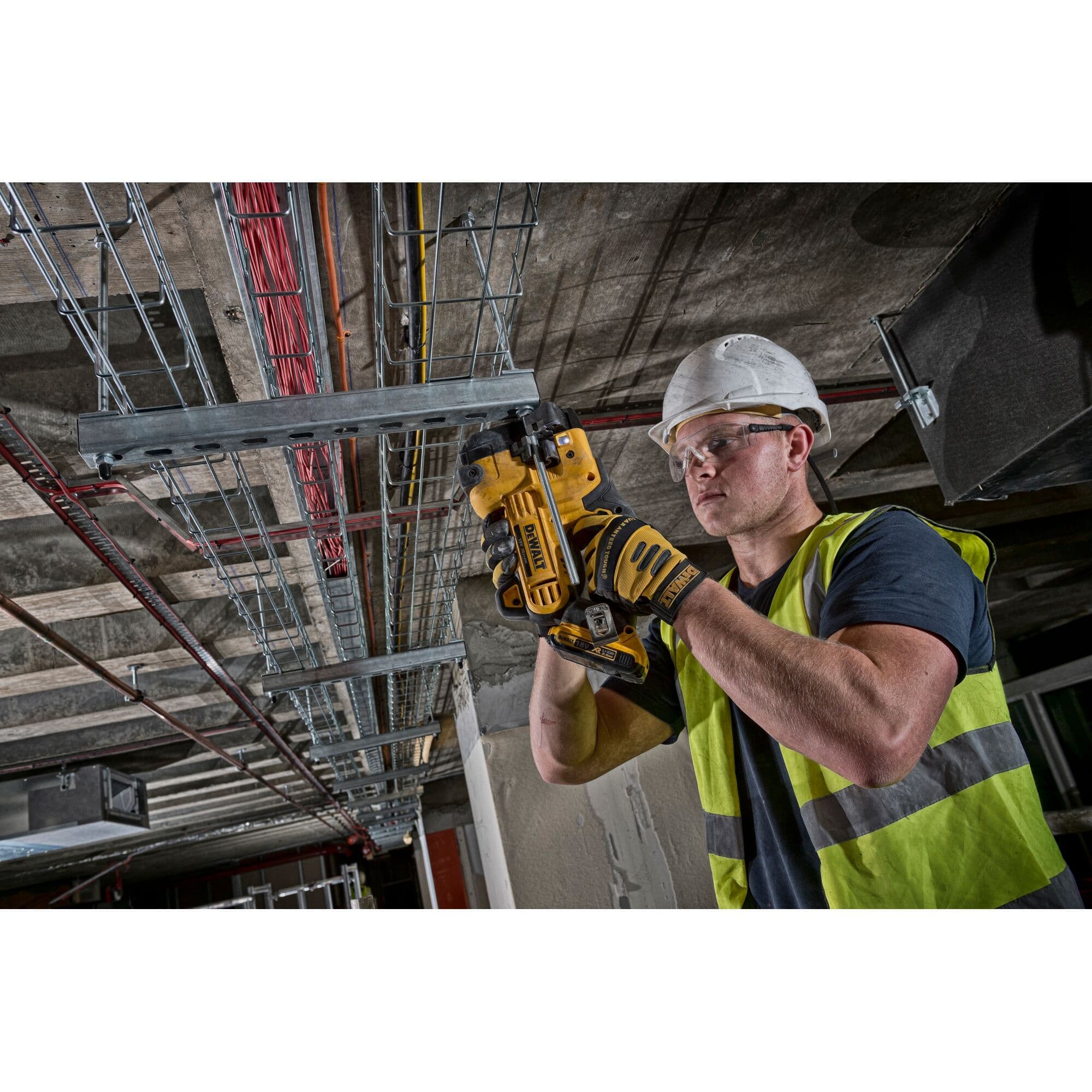 138244_Dewalt_18V_draadeindknipper_DCS350NT_XJ_p4