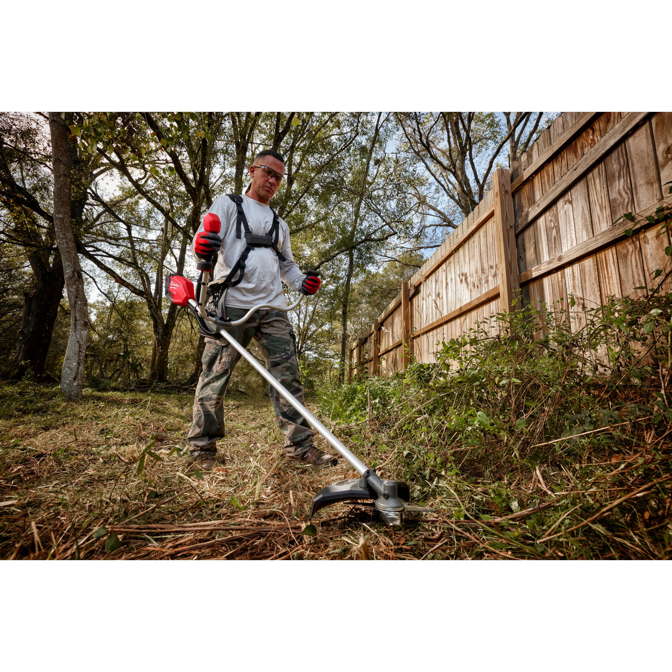 148488_Milwaukee_18V_bosmaaier_40cm_FUEL_2x_8_0Ah_Forge_M18_FBCU_802_p4
