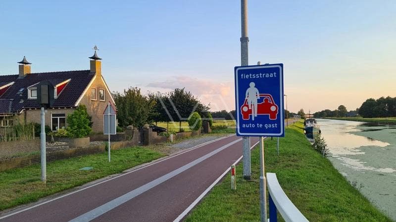 Fietsstraat in Assen met verkeerdsbord