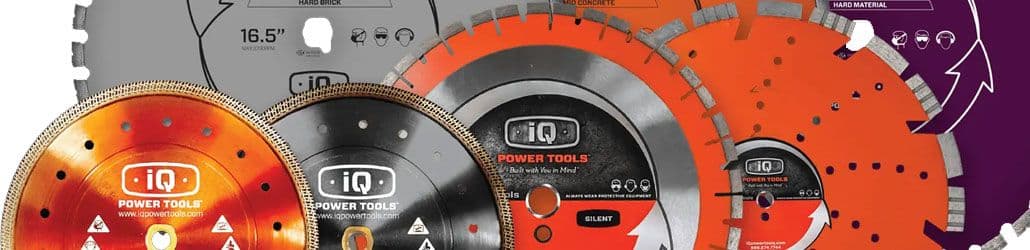 Verschillende soorten zaagbladen van het merk iQ Power Tools in diverse kleuren en maten, geschikt voor materialen zoals beton, baksteen en tegels. De bladen zijn uitgelicht tegen een witte achtergrond.